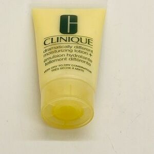 NWT Clinique Dramatically Different Moisturizing Lotion+ For Face Mini 1 oz
